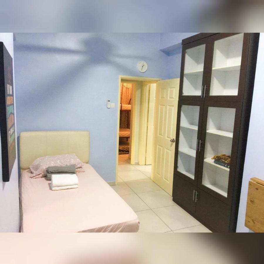Natalia Homestay @ Lagenda Tasek Jb * Johor Bahru